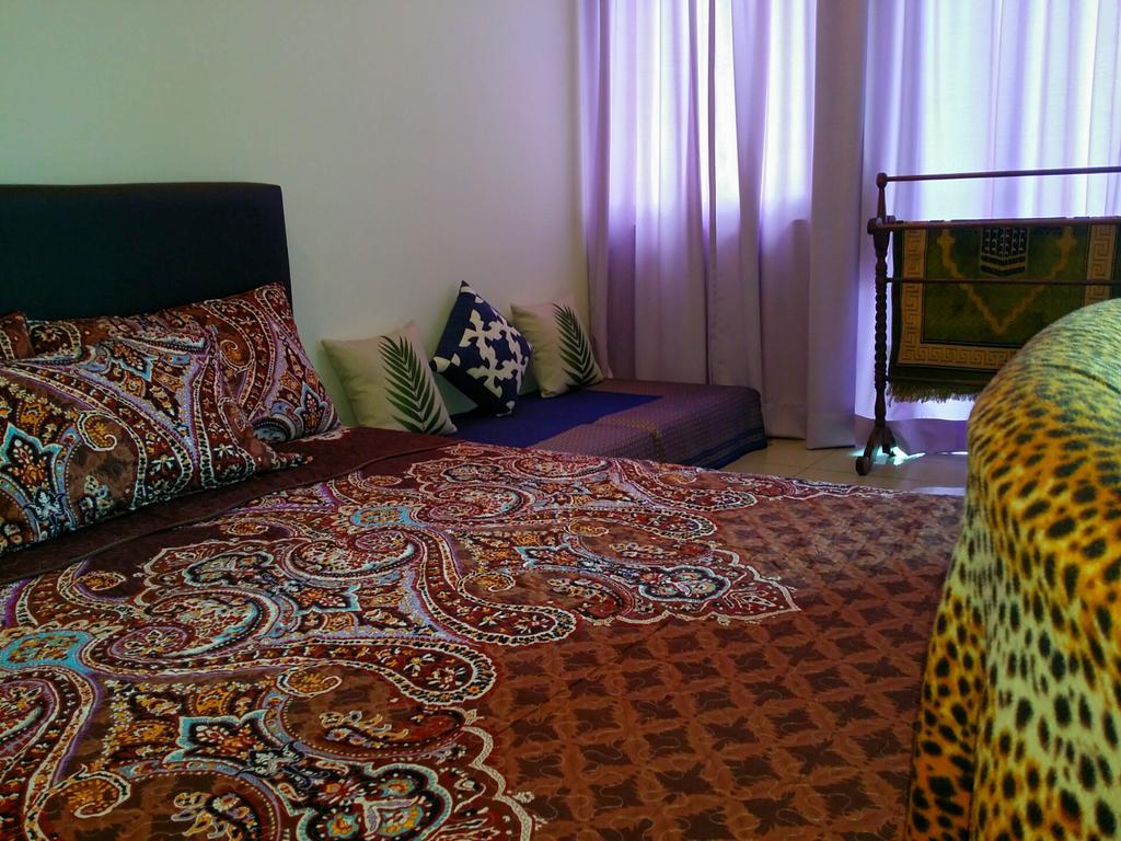 Alami Homestay Trefoil Kuala Selangor Extérieur photo