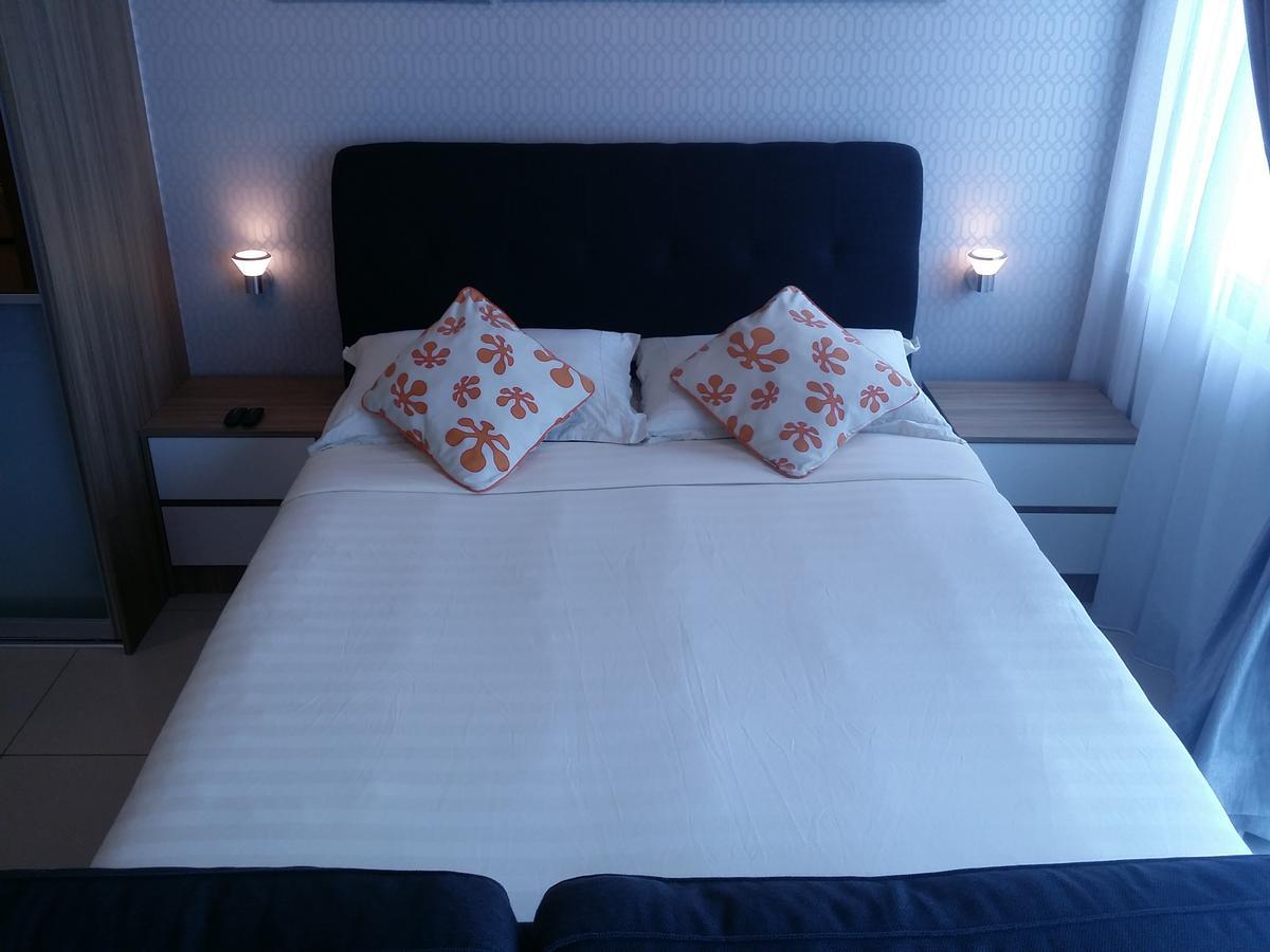 Alami Homestay Trefoil Kuala Selangor Extérieur photo